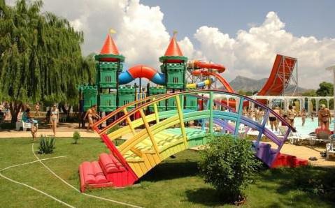 Увеселителен парк в Крим - по-добро място за почивка в Судак