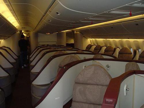 Оформлението на Boeing 777-300ER: най-добрите места в самолета