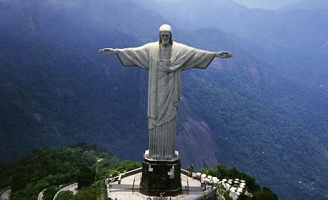Статуята на Христос в Рио де Жанейро - ново чудо на света